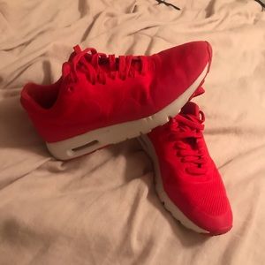 Red Nike Air Max